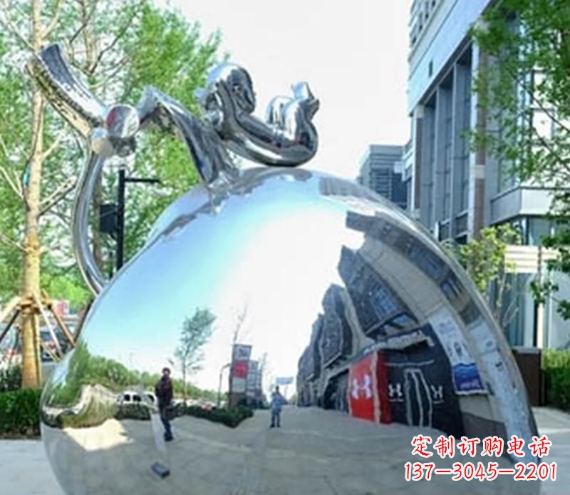 企业不锈钢镜面球抽象雕塑