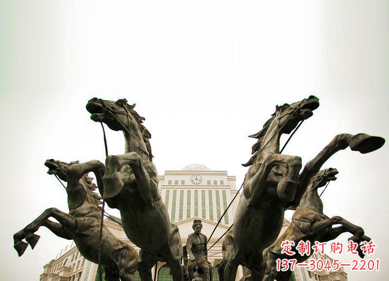 企业门口驾着马车的西方人物铜雕 企业门口驾着马车的西方人物铜雕