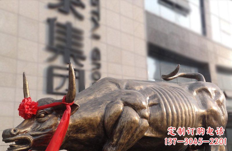 企业门口华尔街牛铜雕