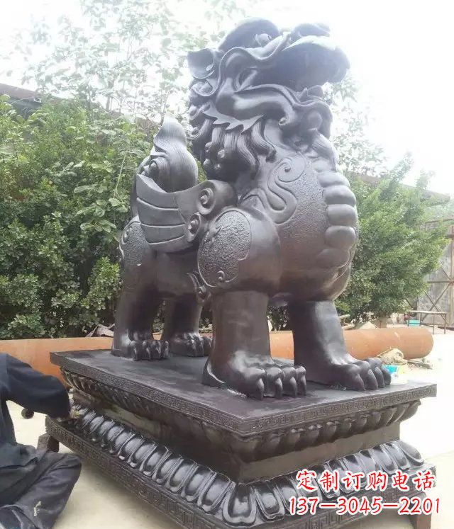 企业门口貔貅铜雕