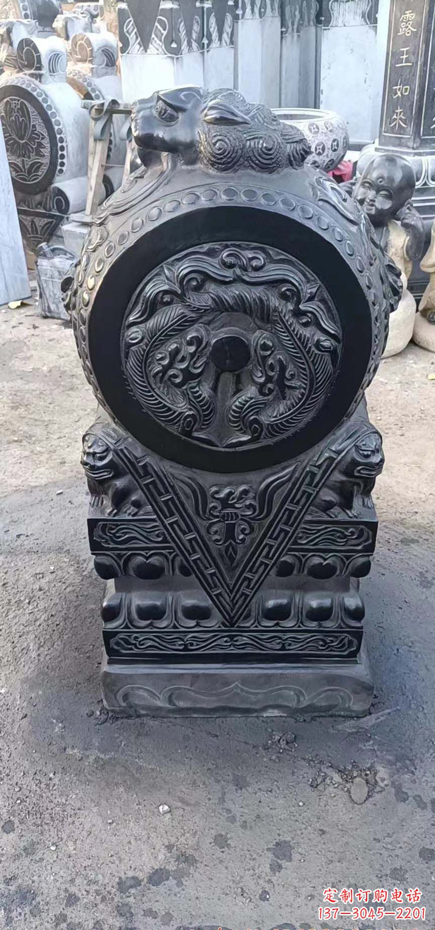 青石抱鼓石门墩石雕