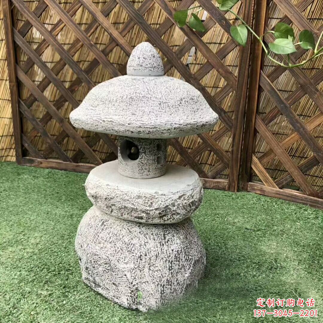 青石仿古石灯笼