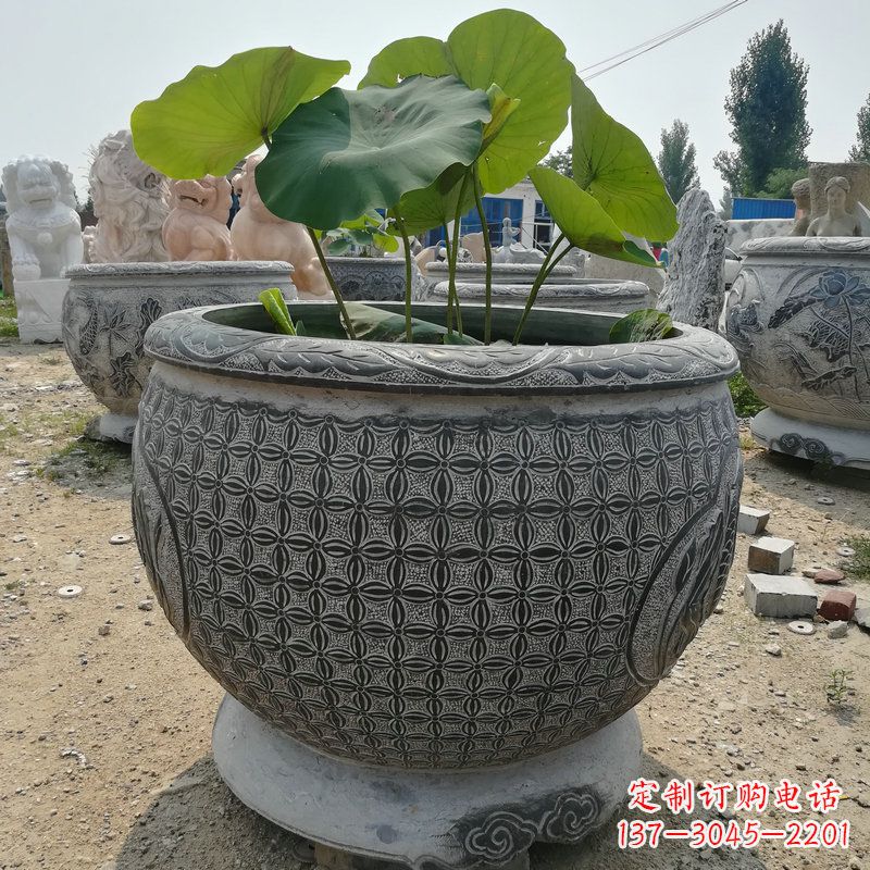 青石荷花鱼石缸