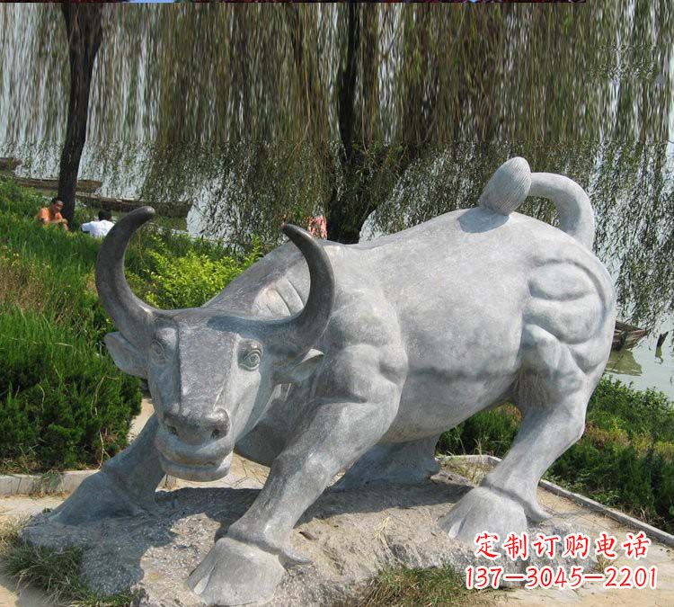 青石华尔街牛雕塑