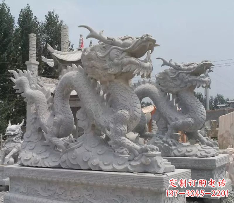 青石龙雕塑