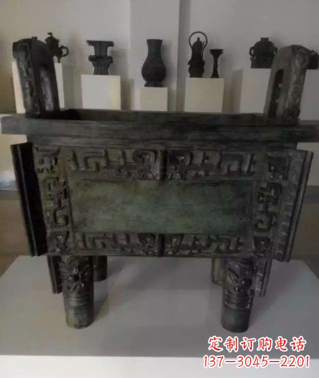 青铜方鼎雕塑