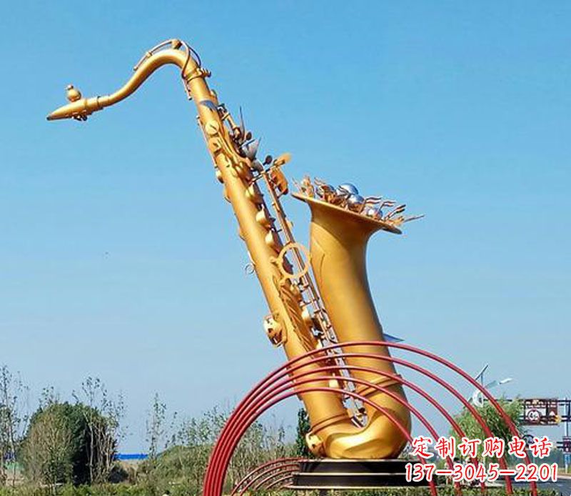 萨克斯/景观/铜雕-萨克斯景观铜雕 萨克斯/景观/铜雕-萨克斯景观铜雕