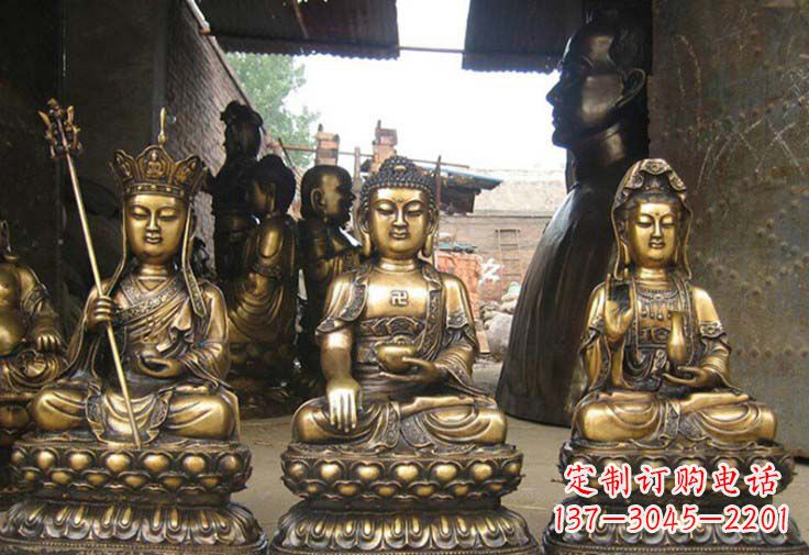 三宝佛铸铜雕塑
