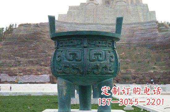 三足青铜圆鼎雕塑