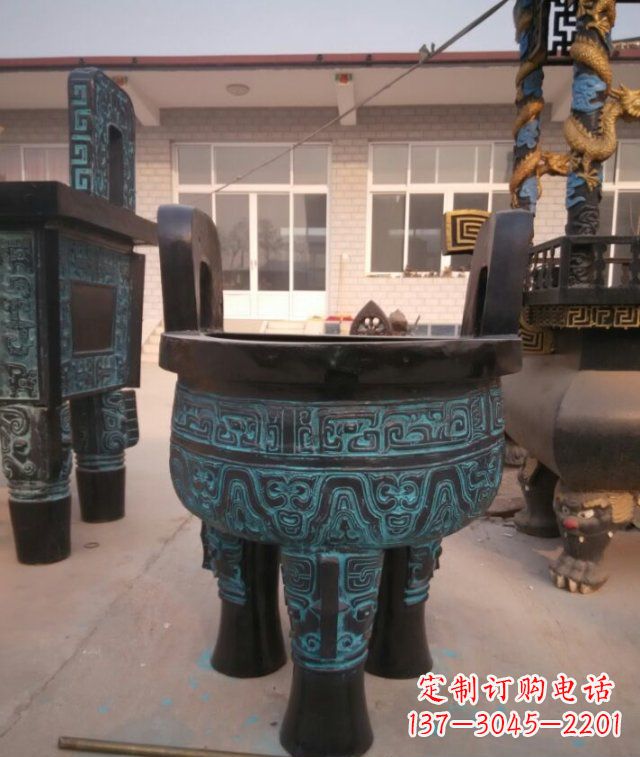 三足圆鼎青铜鼎铜雕 三足圆鼎青铜鼎铜雕
