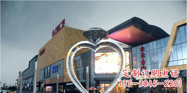 商业街不锈钢钻石标志雕塑