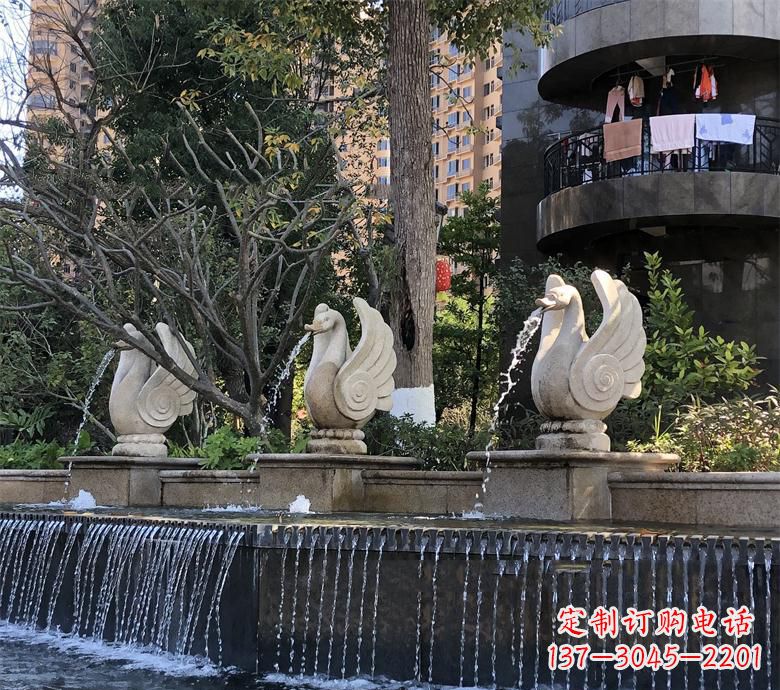 石材喷水鹅 园林动物石雕景观摆放 水池石天鹅