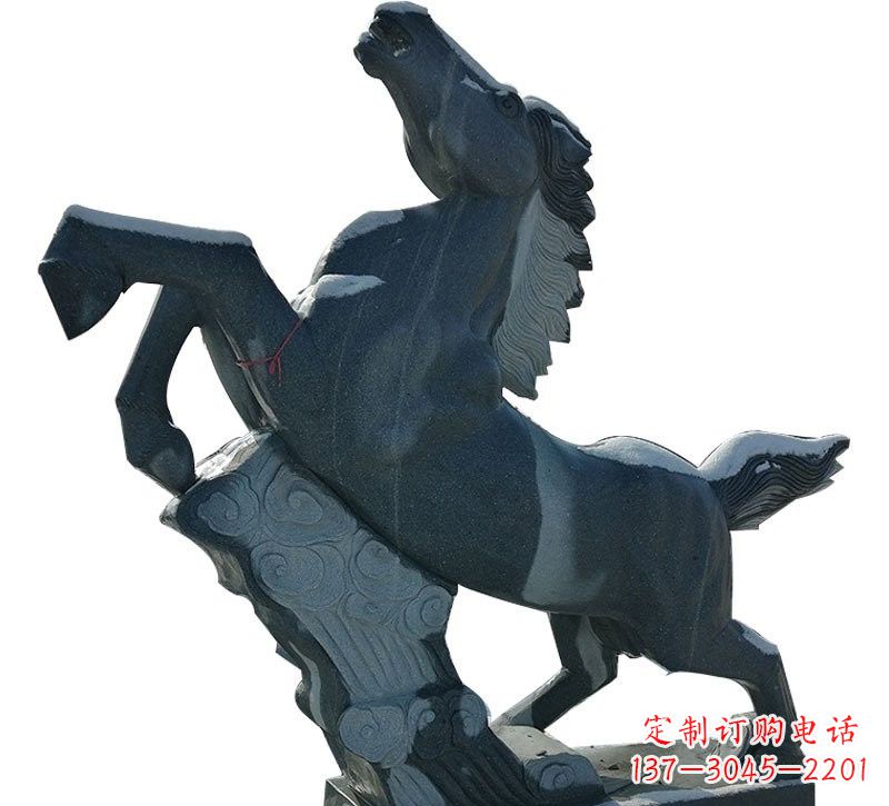 石雕奔马