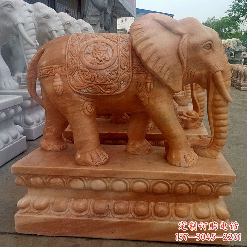 石雕大象头顶雕花