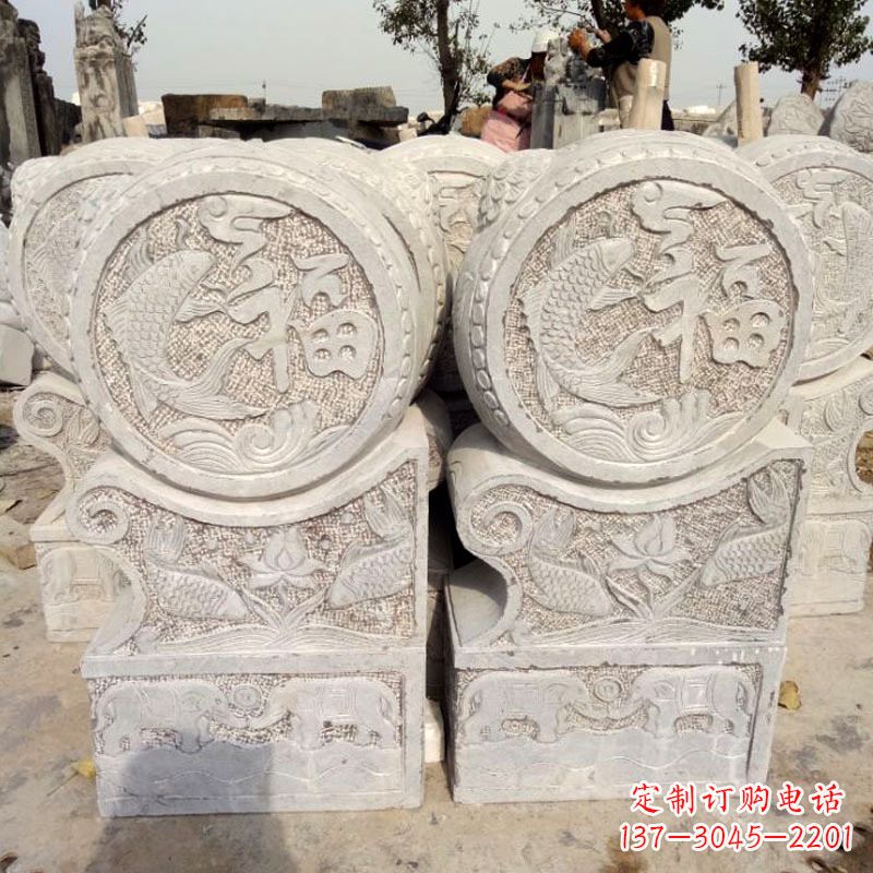 石雕金蟾蜍门墩