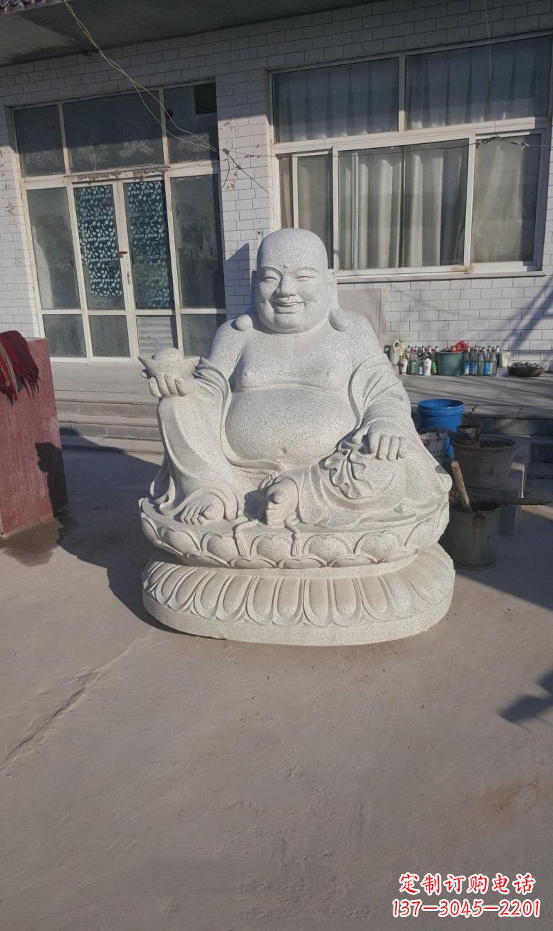 石雕坐式弥勒佛