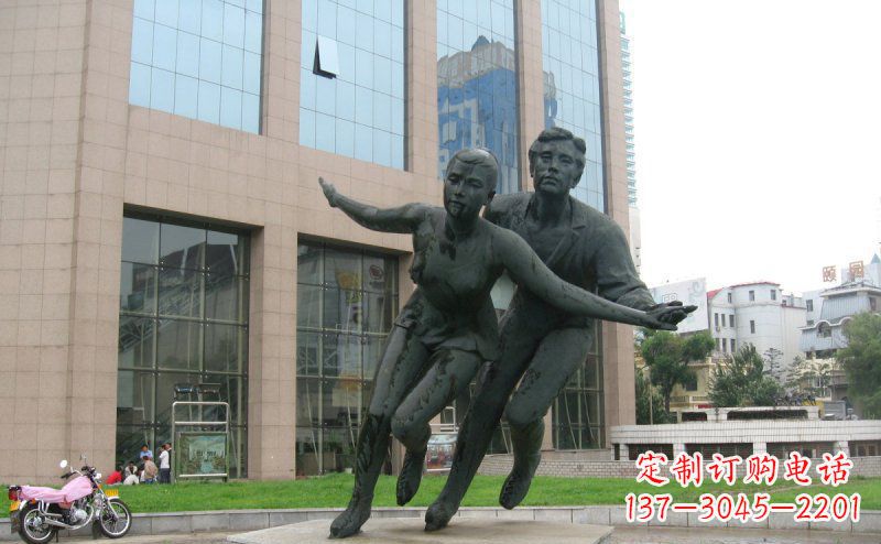 双人滑冰人物铜雕