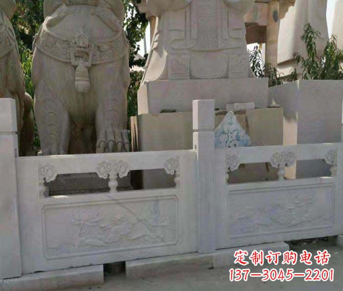 寺庙景观汉白玉石浮雕栏板