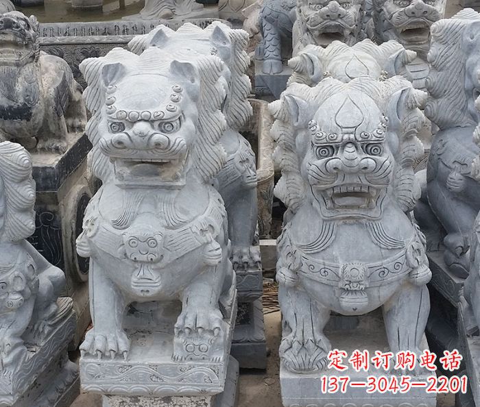 寺庙青石狮子石雕