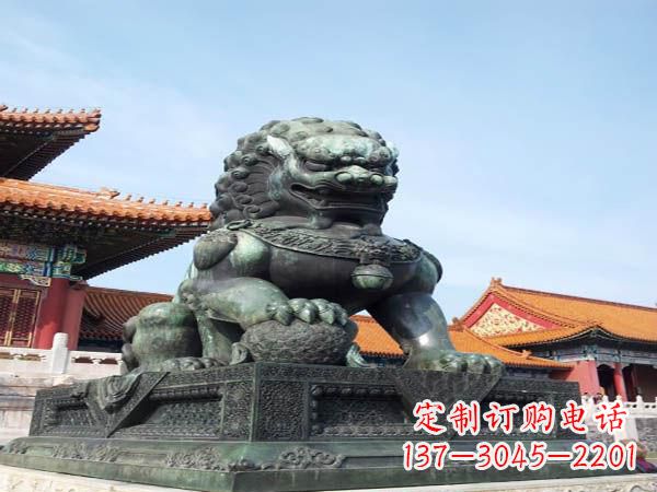 寺庙青铜狮子 寺庙青铜狮子
