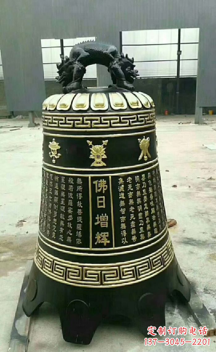 寺庙铜钟雕塑 (6)