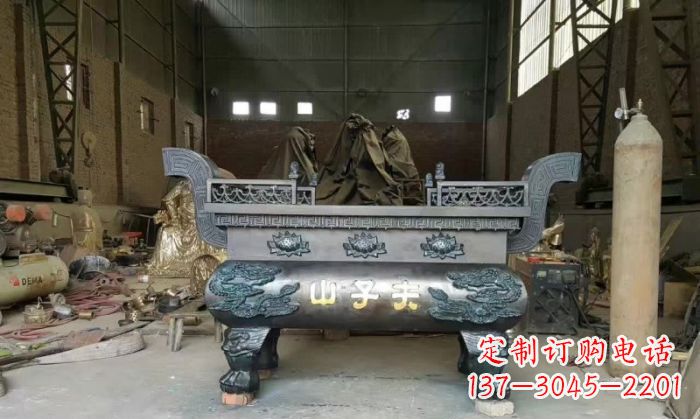 寺庙香炉铜雕_2