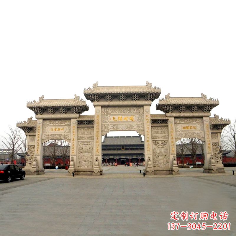 寺院景区石雕牌坊