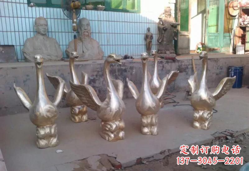 天鹅喷泉雕塑