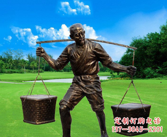 挑竹筐的古代人物铜雕