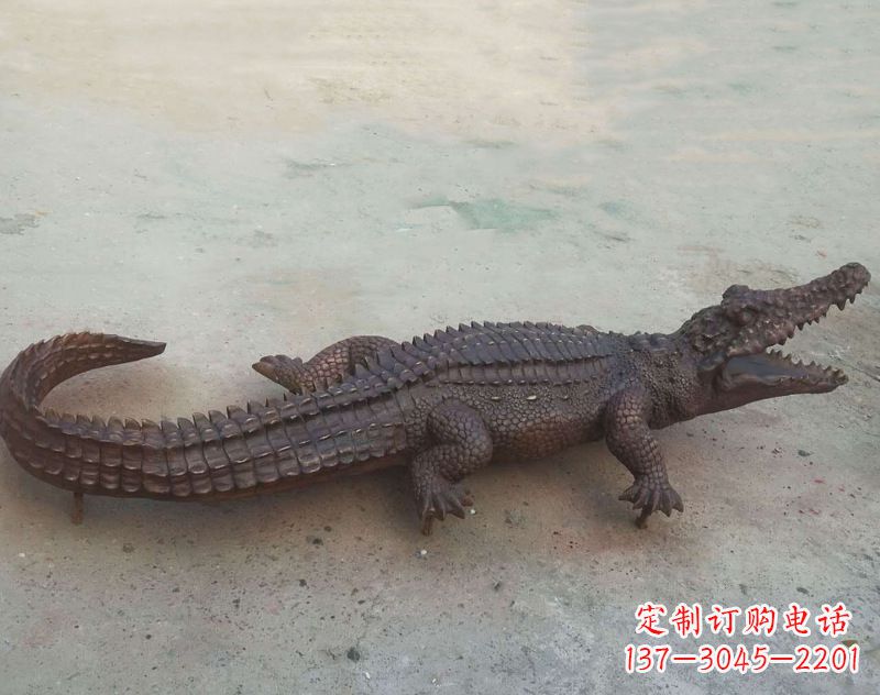 鳄鱼雕塑 - 铜雕/鳄鱼/铸铜/园林/仿真动物 鳄鱼雕塑 - 铜雕/鳄鱼/铸铜/园林/仿真动物