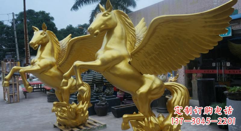 铜雕飞马