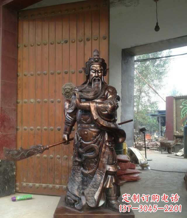 铜雕关公像