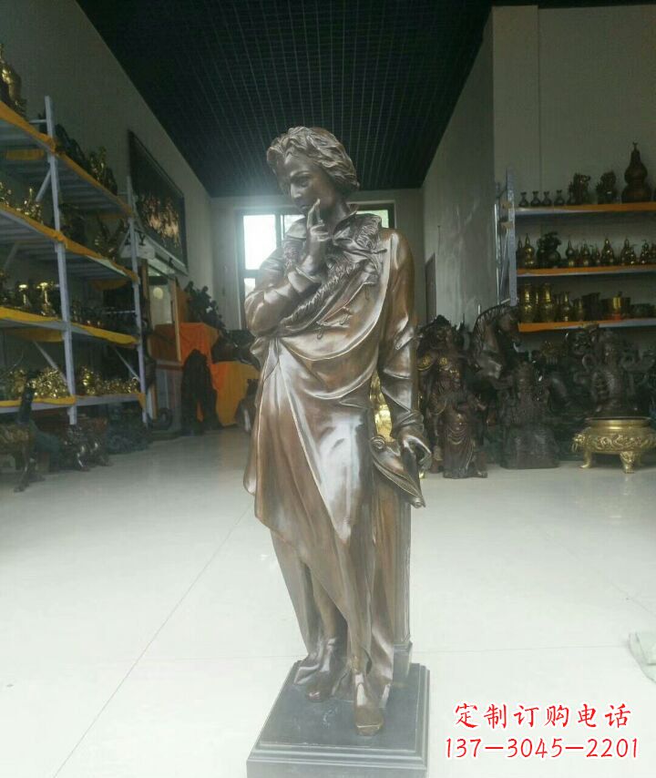 铜雕广场西方人物摆件