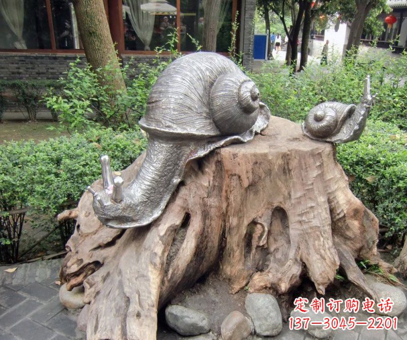 铜雕母子蜗牛