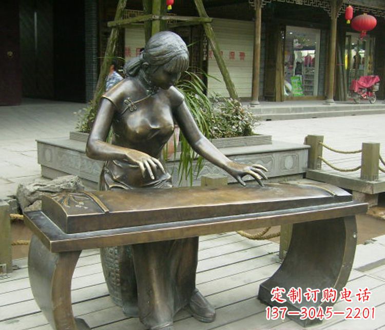 铜雕现代人物弹古筝雕塑