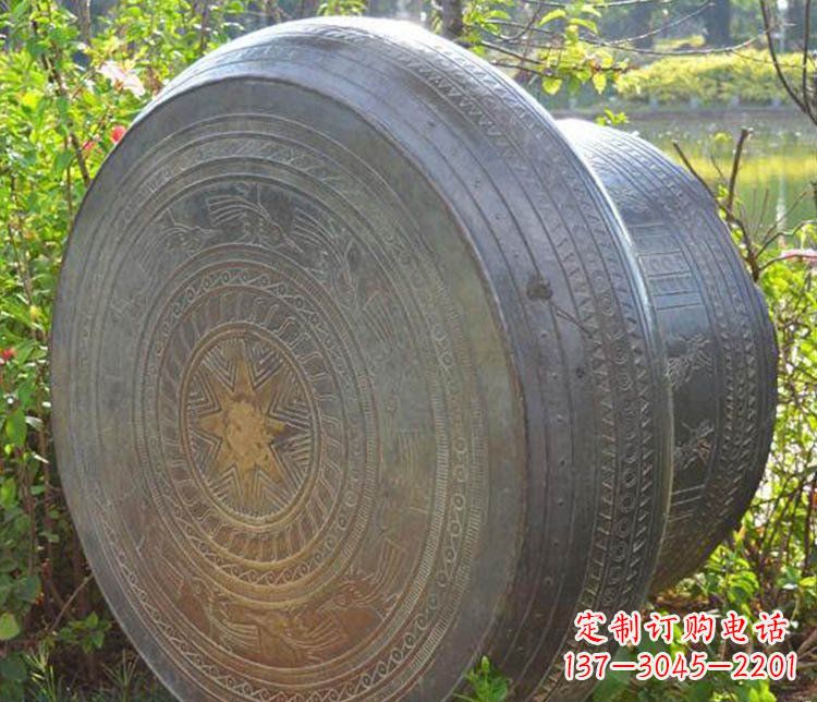 铜雕园林石墩景观雕塑