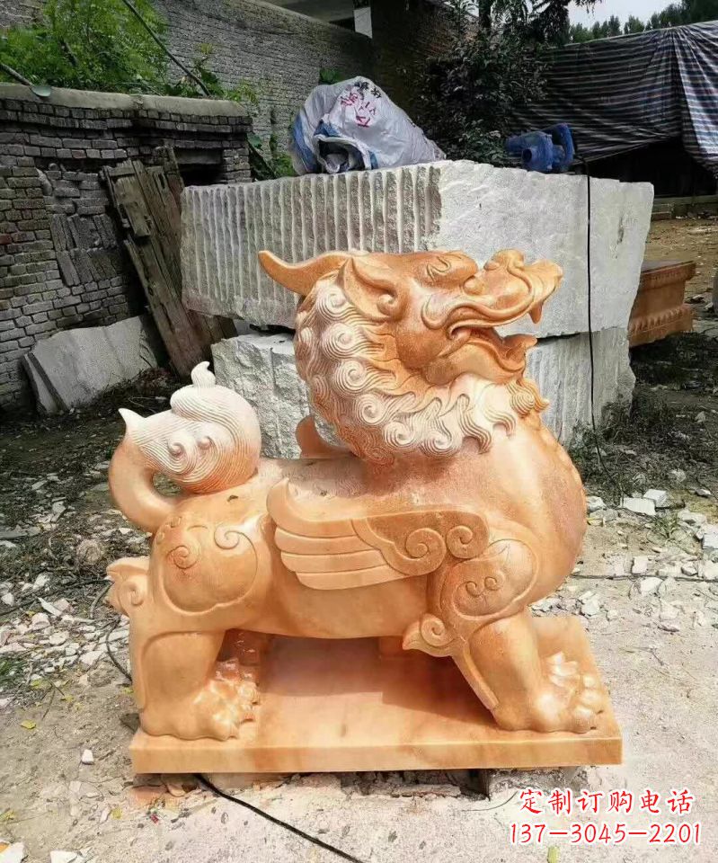 晚霞红貔貅雕塑1