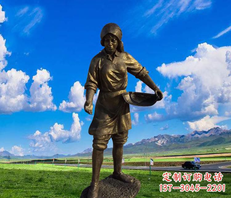 喂鸡的妇女小品铜雕