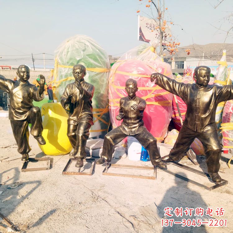 武术人物仿铜雕塑