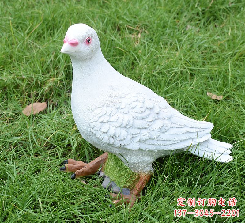 西方的鸽子雕塑