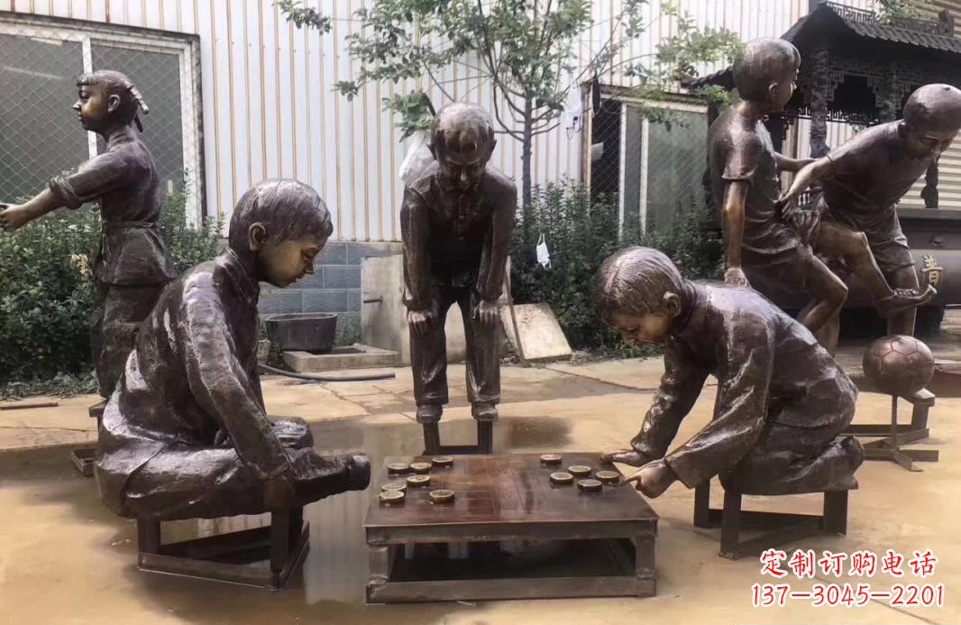 下象棋儿童铜雕