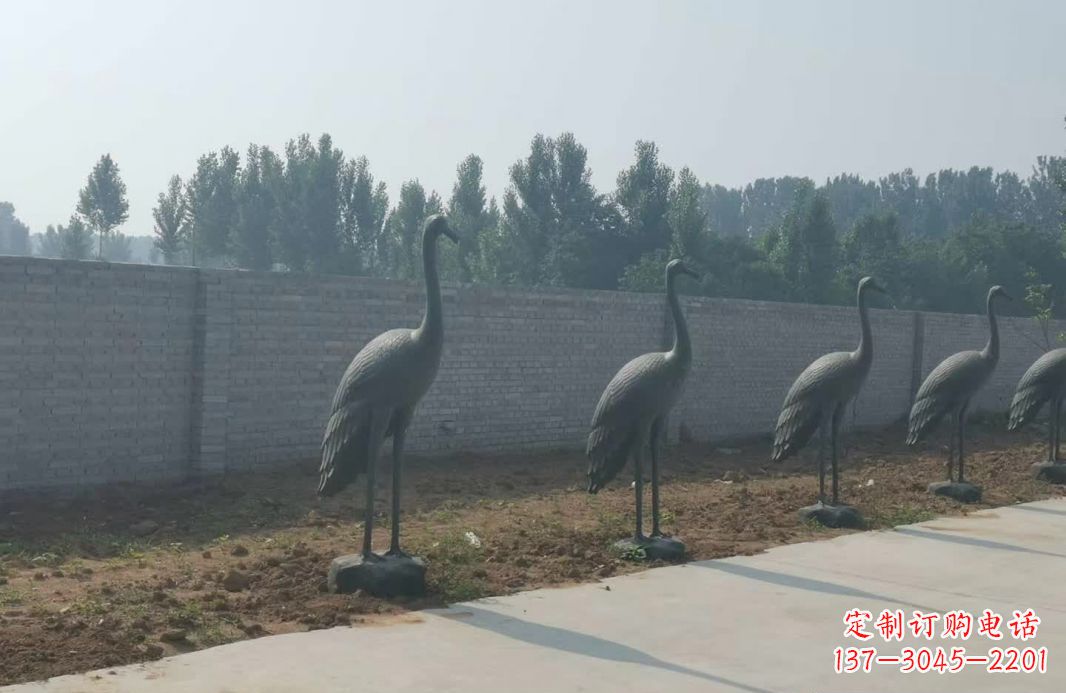仙鹤抽象铜雕