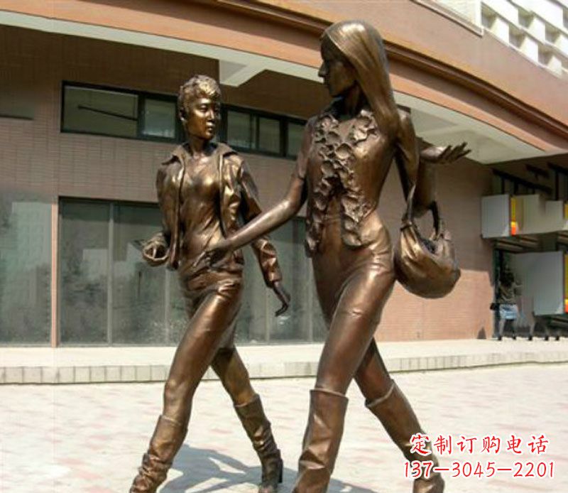 现代女郎步行街人物铜雕