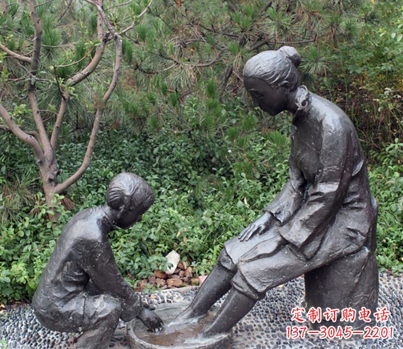 现代人物孝顺铜雕 现代人物孝顺铜雕
