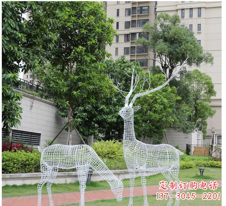 小区不锈钢镂空梅花鹿鹿雕塑