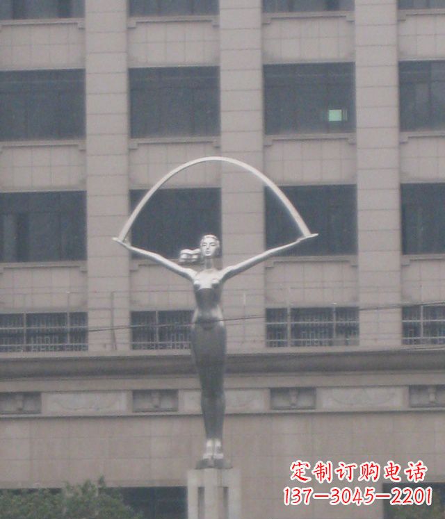 校园不锈钢女孩雕塑
