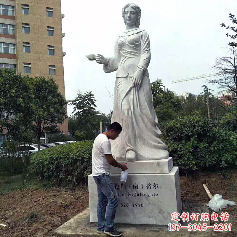 医院园林提灯天使南丁格尔石雕塑