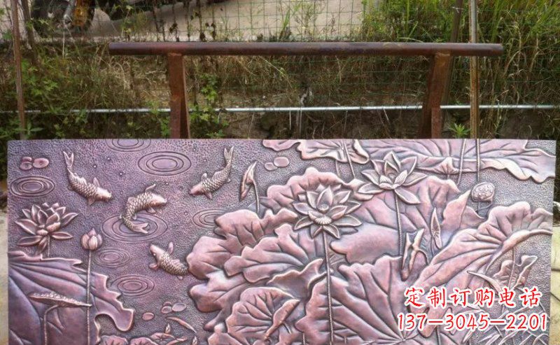 鱼儿游泳水景铜浮雕