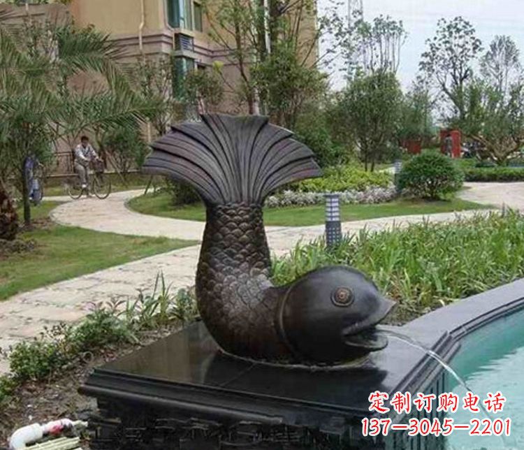 鱼喷泉铜雕