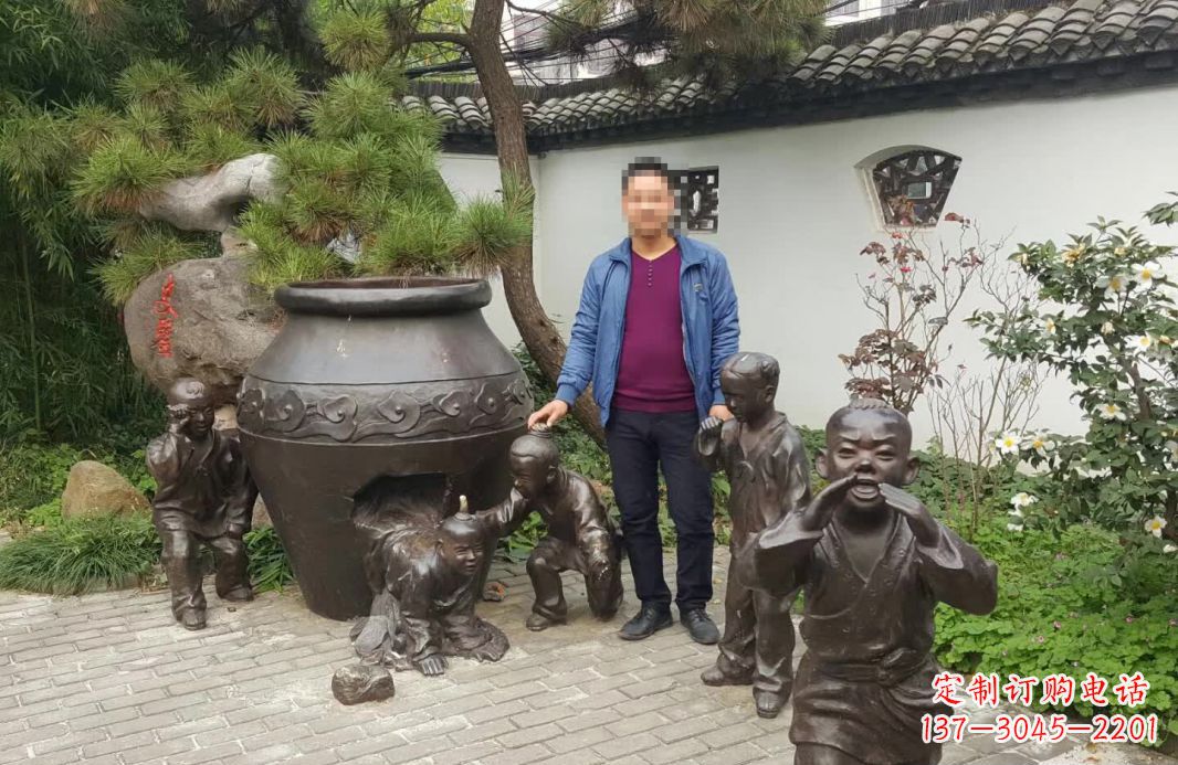 园林司马光砸缸铜雕